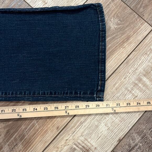 LEVI'S 512 Perfectly Slimming Bootcut Jeans Size 14 - Picture 8 of 8